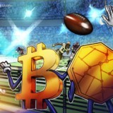 7 NFL players that chose crypto over cash salaries